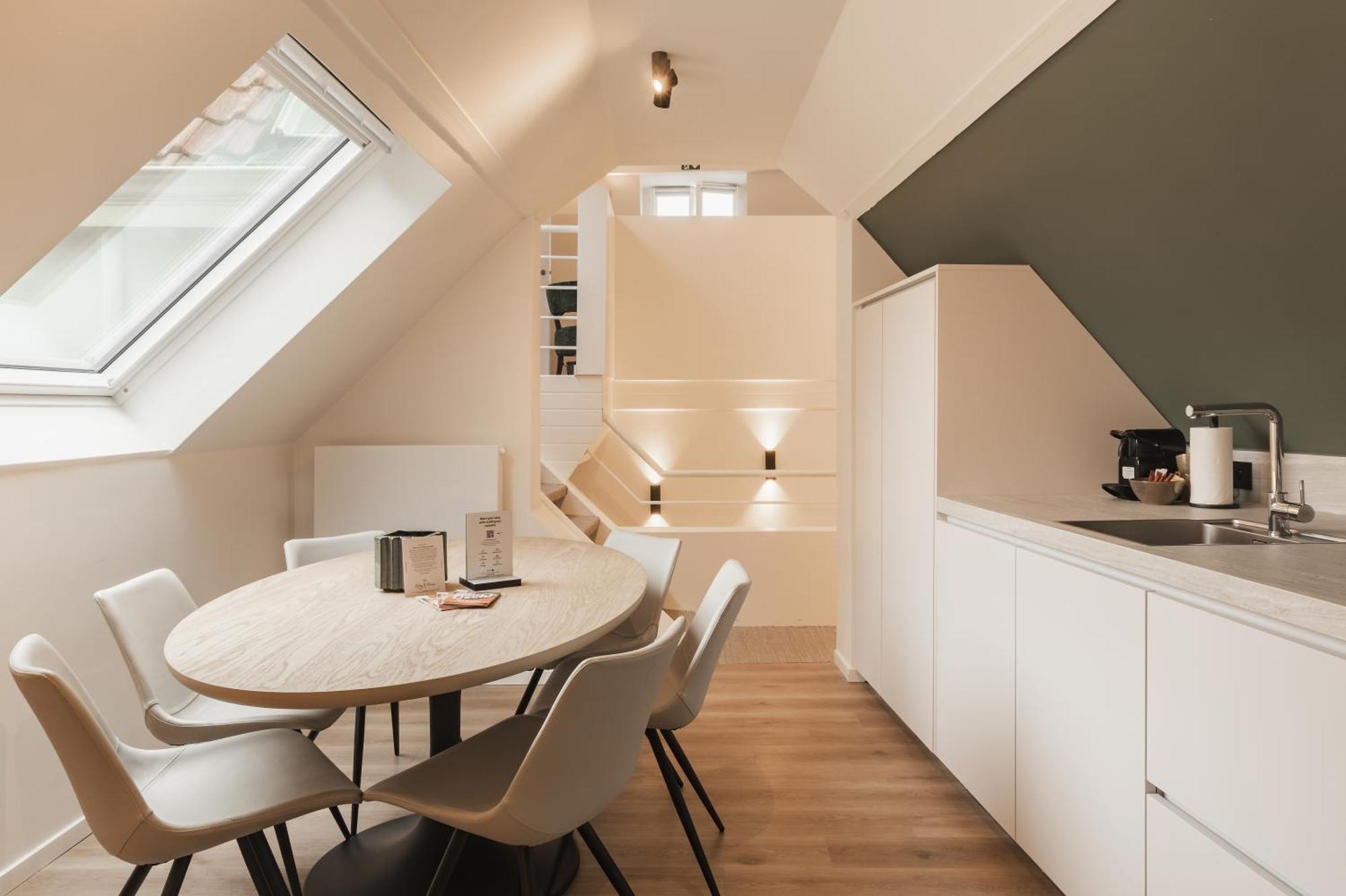 Highest Five By Romy&Travis Appartement Brugge Buitenkant foto